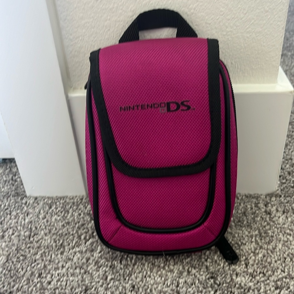 Pink/black Nintendo DS holder